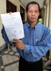 马华裔公务员申请脱离回教 官方向高庭提出反对